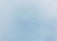 100% poliester 130GSM Materiał koszuli poliestrowej ze streczami Jasnoniebieski kolor